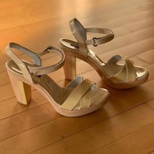 Theory high heel Patent Learher sandals